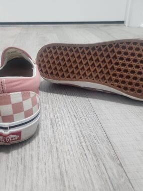 Womens VANS EUC size 9.5